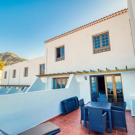 Ona Rosas Lejlighedshotel 4*