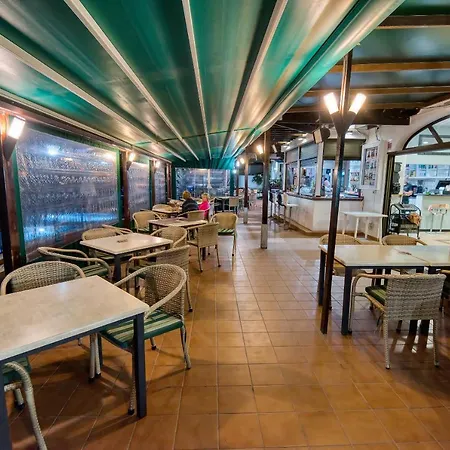 Ona Rosas Puerto de Santiago