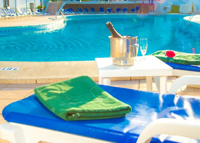 Aparthotel Ona Rosas Puerto de Santiago (Tenerife)