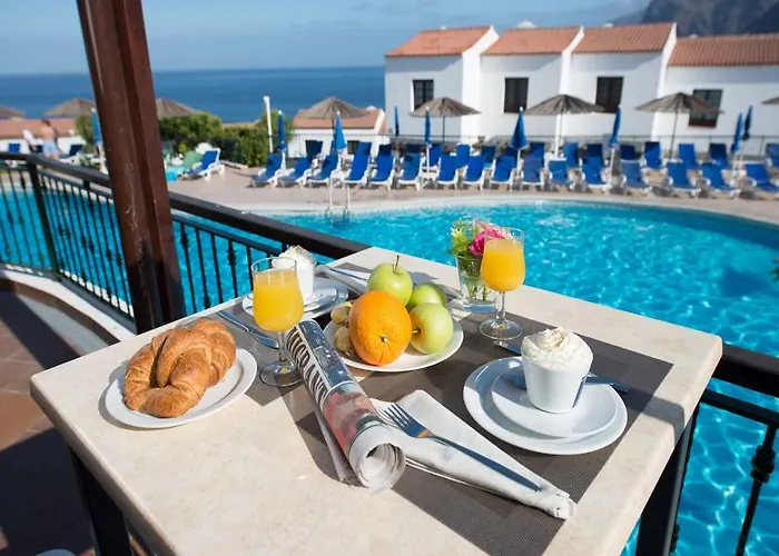 Ona Rosas Puerto de Santiago (Tenerife)