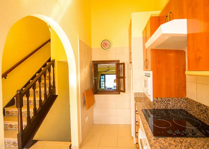 Aparthotel Ona Rosas